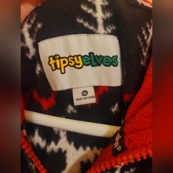 Tipsy Elves Onsie XL (Adult Male) - Picture 3 of 4